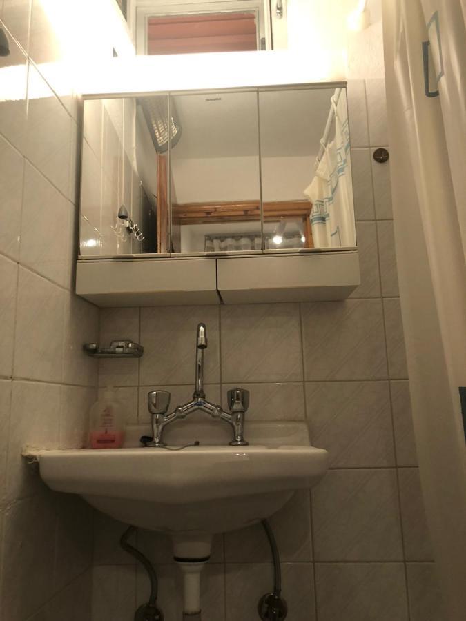 The Square Apartment Maries  ภายนอก รูปภาพ